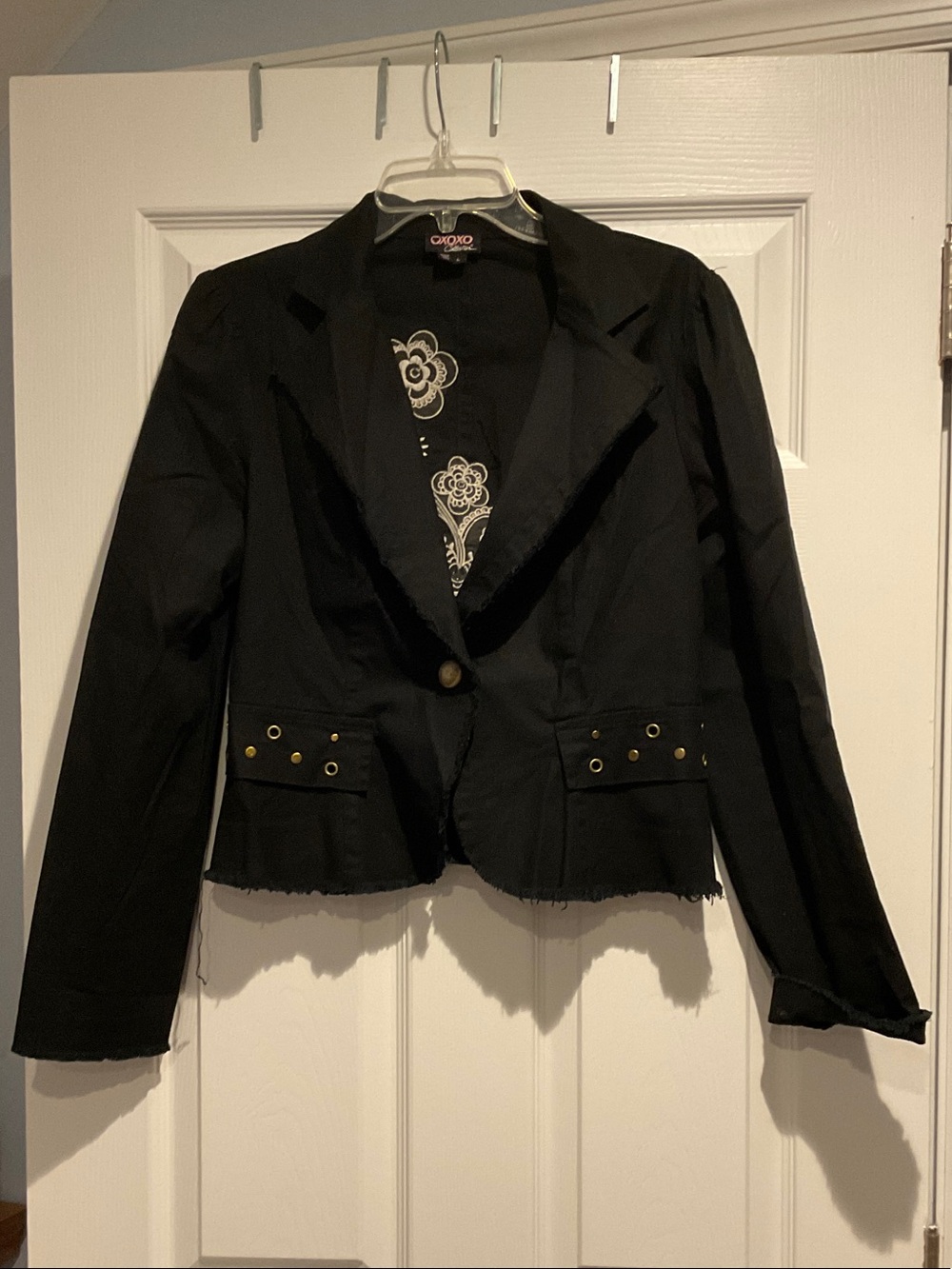 XOXO Black Single-Button Grommet Detail Blazer
